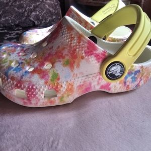 Classic Tue Dye Crocs, toddler size 8